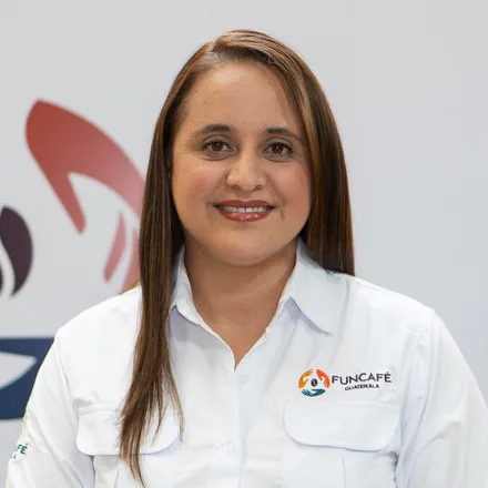 Retrato de Denisse Smith